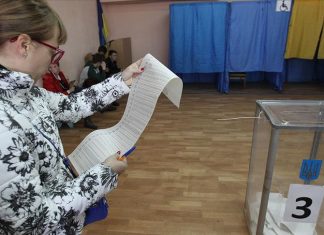 Ukraynalılar yarın yerel seçimler