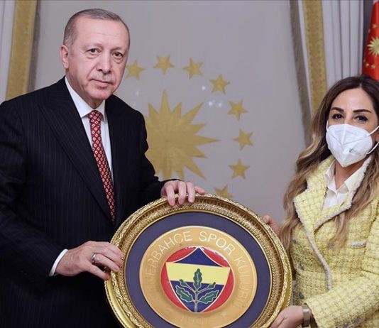 Cumhurbaşkanı Erdoğan, Türkiye Voleybol Federasyonu yönetici ve oyuncularını