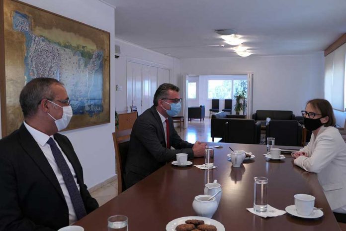 CTP Genel Başkanı Tufan Erhürman ve Dış ilişkiler Sekreteri Fikri Toros