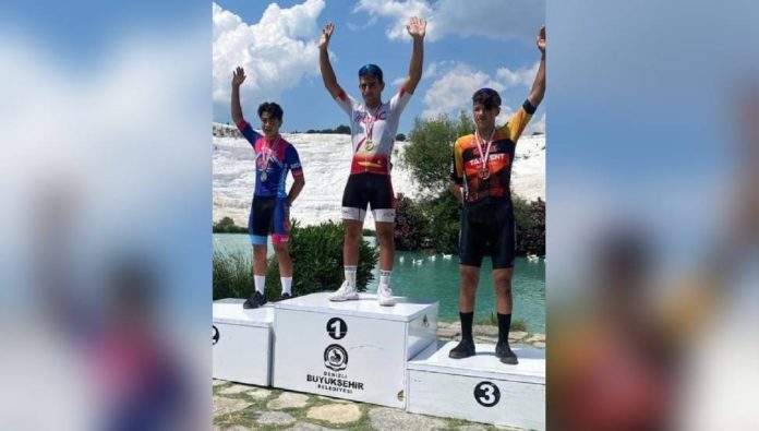 Kıbrıslı Türk bisikletçi Emre Kaplan Avusturya’ya gidiyor