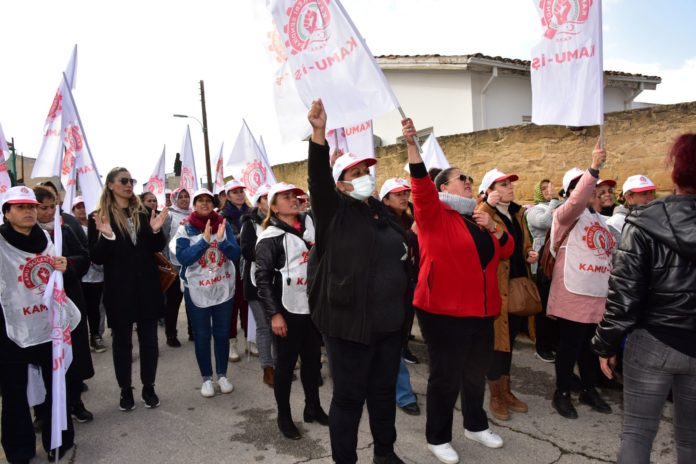 Ahmet Serdaroğlu: Hademeler kaybettikleri işlerini geri istiyor