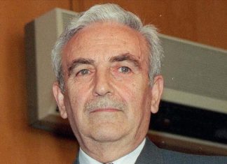 Türkiye’nin eski İçişleri Bakanı ve eski Lefkoşa büyükelçilerinden Cahit Bayar hayatını kaybetti