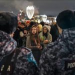 Rusya 2023’e havai fişek gösterileri ve toplu kutlama yapılmadan girdi