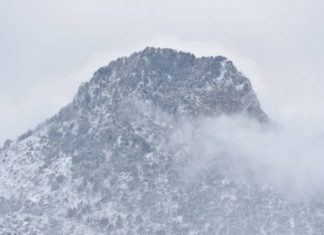 Selvili Tepe’de kar yağışı