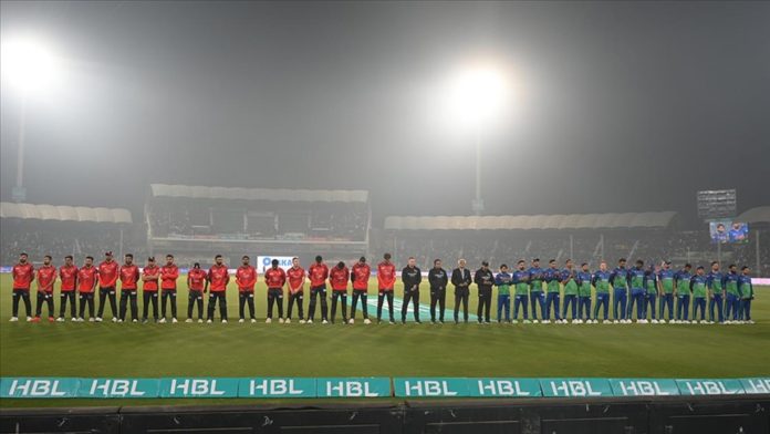 Pakistan'da kriket maçı