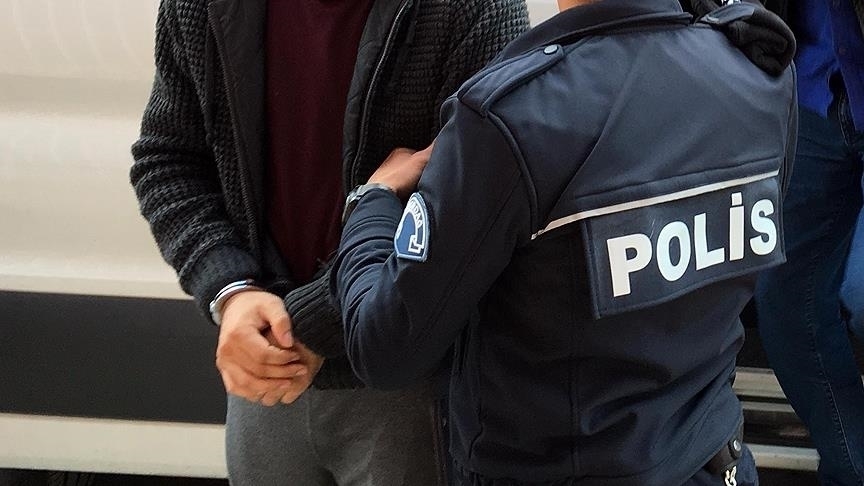 Yatak odasından 42 bin Sterlin çalan kişi, Ercan’dan çıkış yaparken tutuklandı