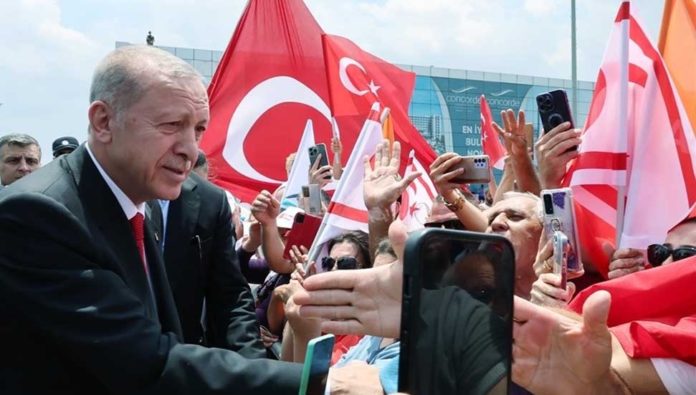 Türkiye Cumhurbaşkanı Erdoğan KKTC'ye geldi