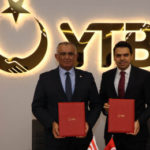 Heyetiyle birlikte Ankara’ya giden Milli Eğitim Bakanı Nazım Çavuşoğlu, YTB Başkanı Abdullah Eren
