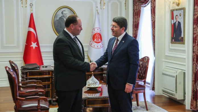 İçişleri Bakanı Öztürkler, Ankara’da Türkiye Adalet Bakanı Tunç