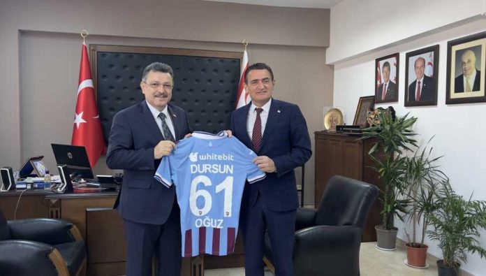 İçişleri Bakanı Oğuz, Trabzon Ortahisar Belediye Başkanı Ahmet Metin Genç