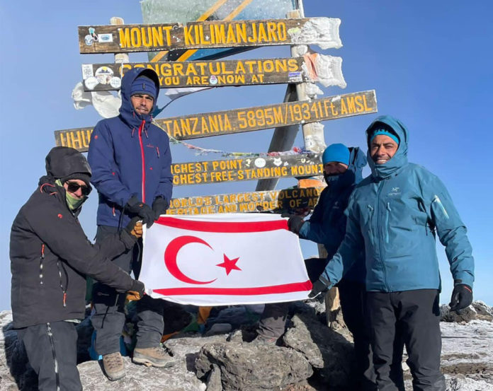 Kıbrıslı Türk dağcılar Afrika
